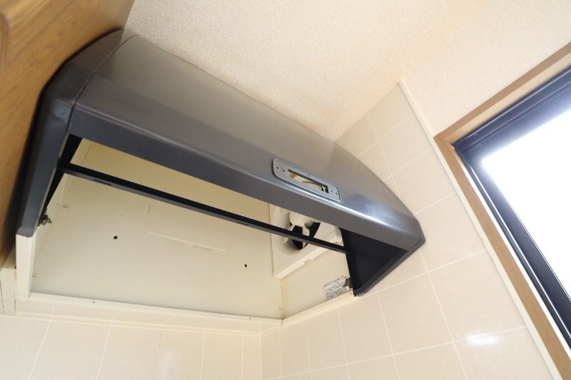 �y���̑��ݔ��z�@�L�b�`�����C��