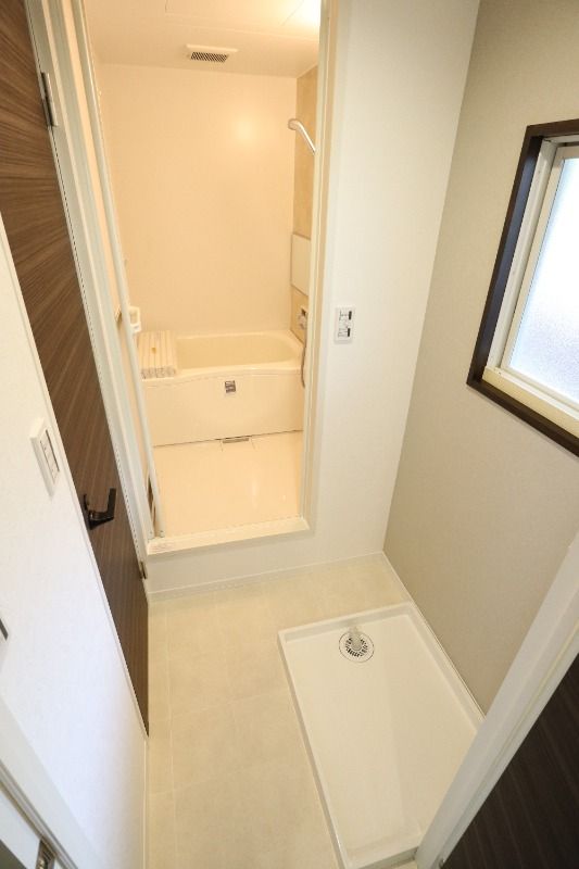 �y���̑��z�@�����O�X�y�[�X