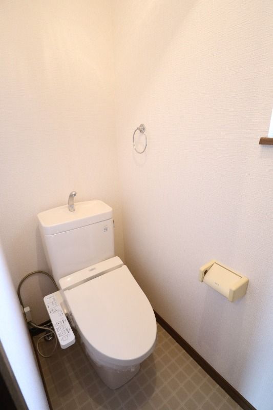 �y�g�C���z�@