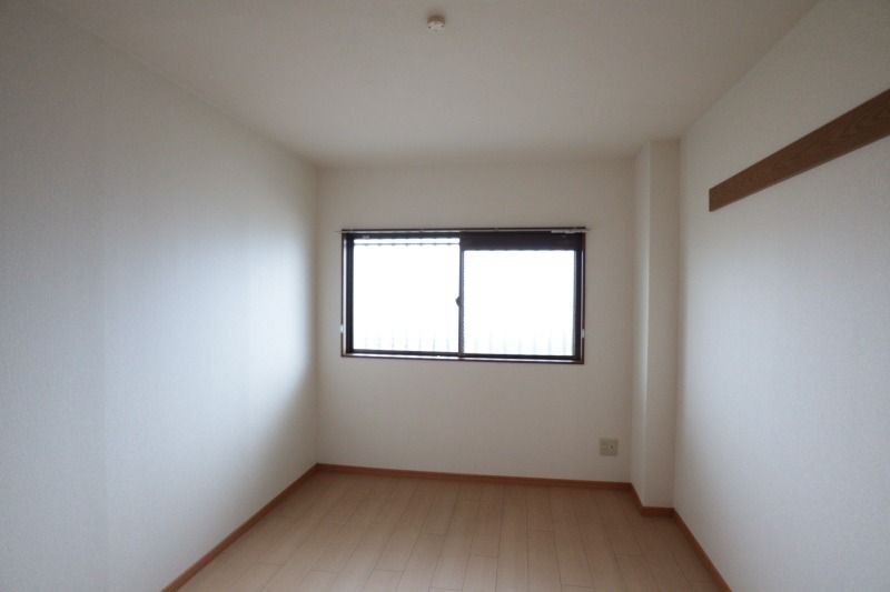�y���̑������E�X�y�[�X�z�@