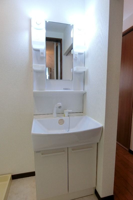 �y���ʏ��z�@