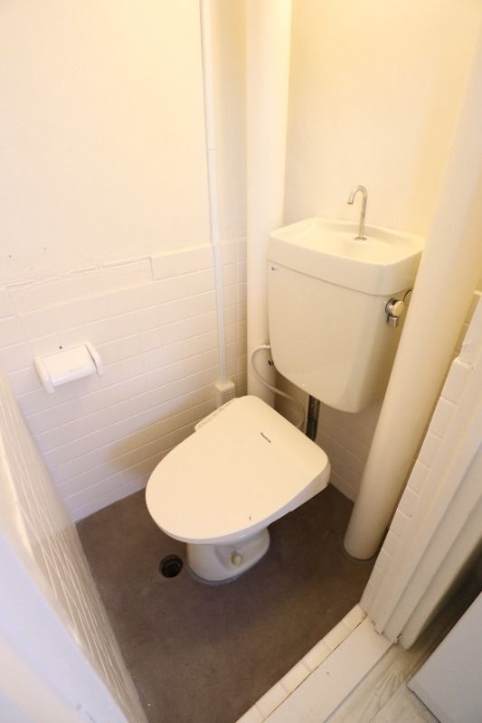 �y�g�C���z�@