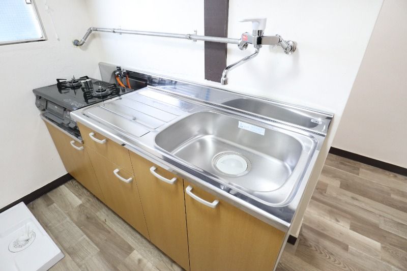 �y�L�b�`���z�@