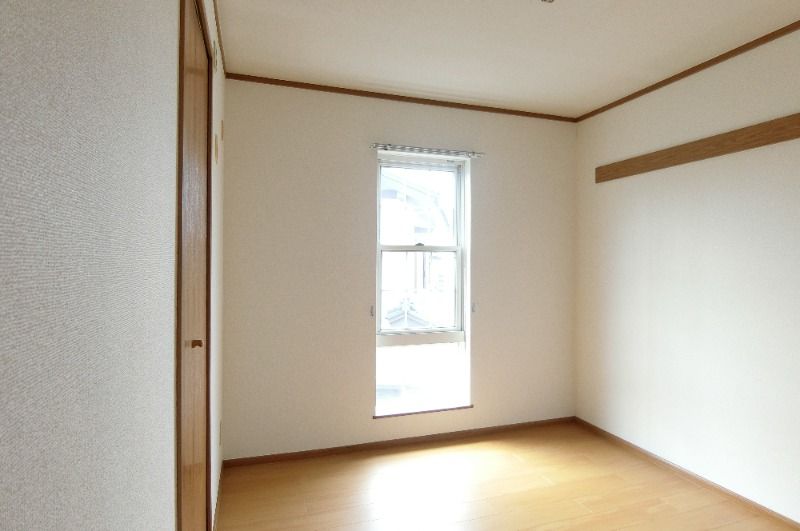 �y���̑������E�X�y�[�X�z�@