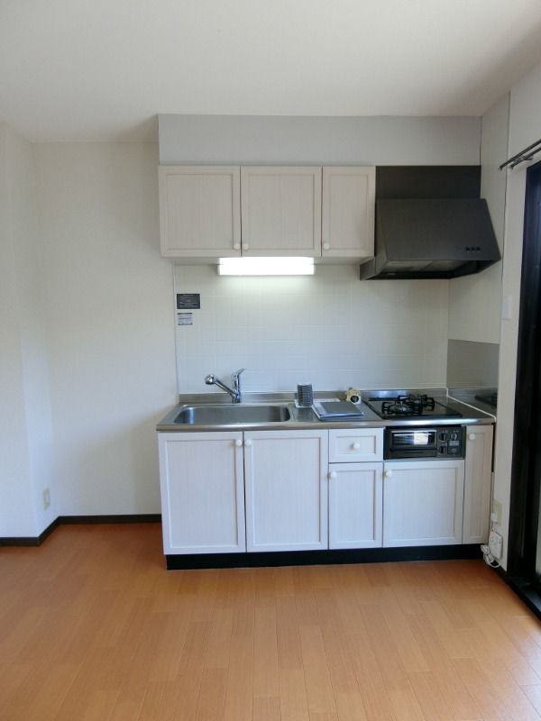 �y�L�b�`���z�@