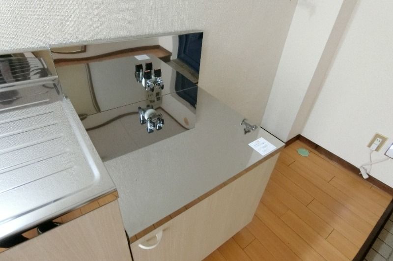 �y�L�b�`���z�@