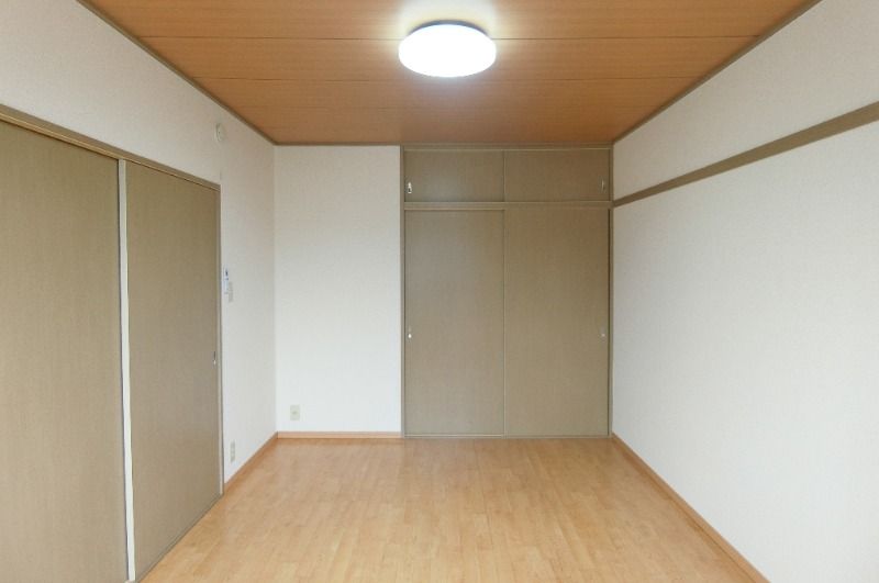 �y���̑������E�X�y�[�X�z�@