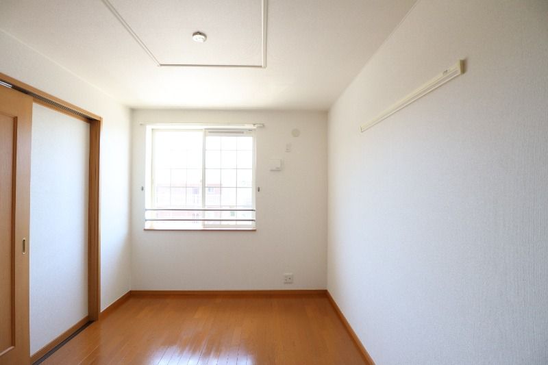 �y���̑������E�X�y�[�X�z�@