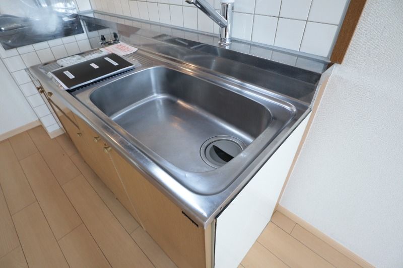 �y�L�b�`���z�@