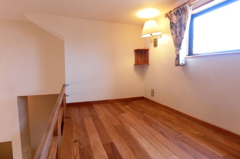 �y���̑������E�X�y�[�X�z�@