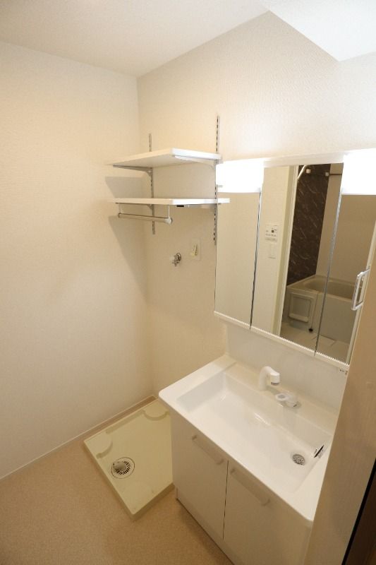 �y���ʏ��z�@�C���[�W�}