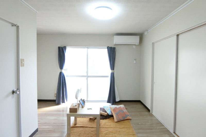 �y���̑������E�X�y�[�X�z�@���f�����[��