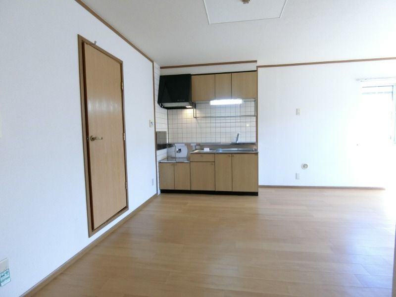 �y�����E���r���O�z�@