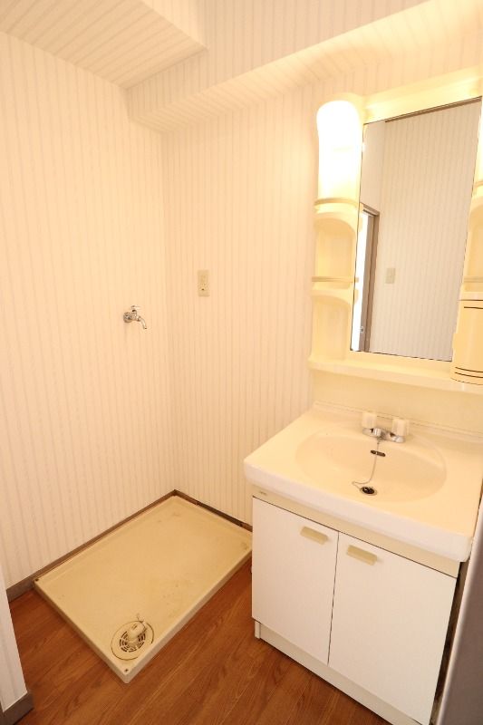 �y���ʏ��z�@