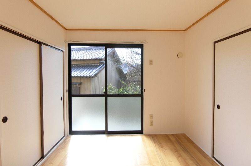 �y���̑������E�X�y�[�X�z�@