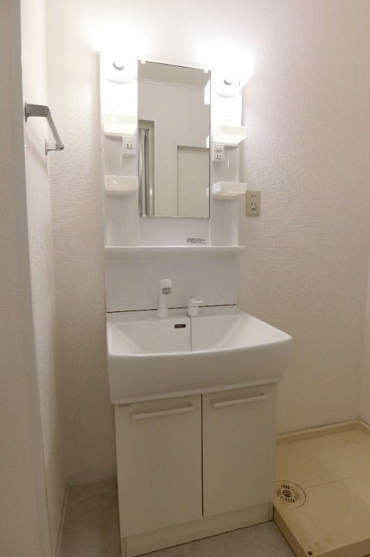 �y���ʏ��z�@