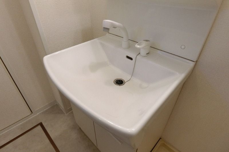 �y���ʏ��z�@