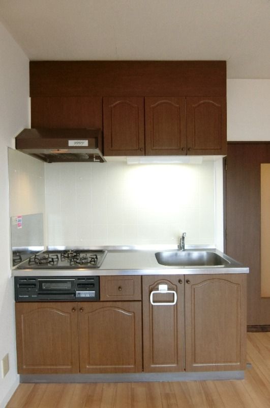 �y�L�b�`���z�@