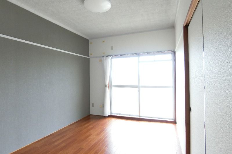 �y���̑������E�X�y�[�X�z�@