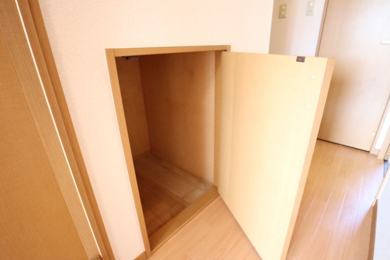 �y���[�z�@�K�i�����[