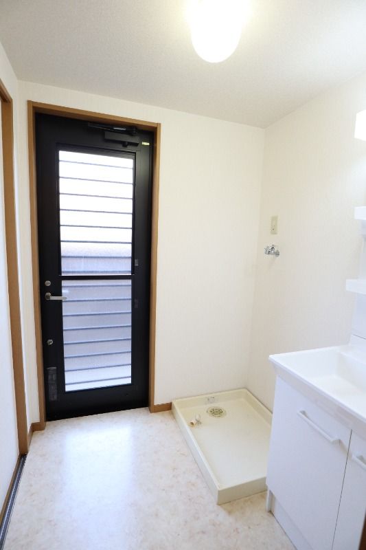 �y���ʏ��z�@