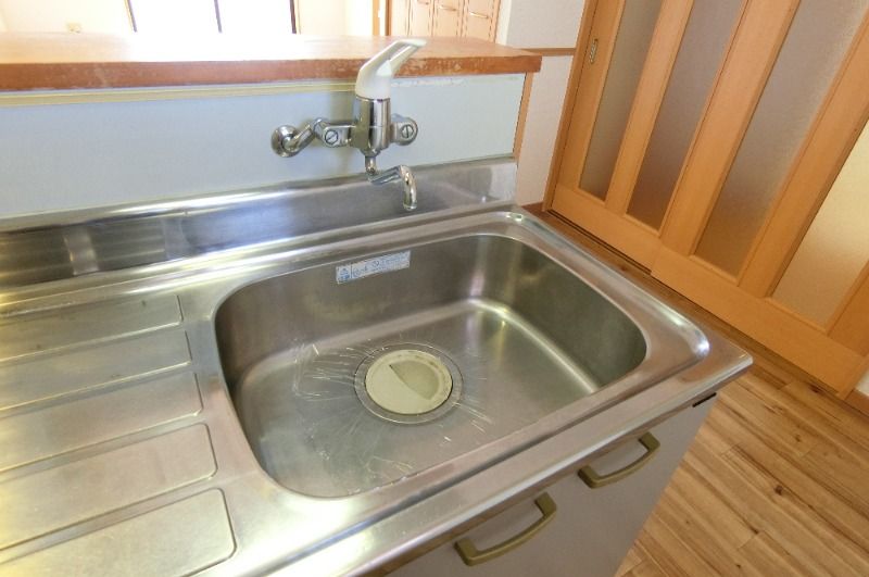 �y�L�b�`���z�@