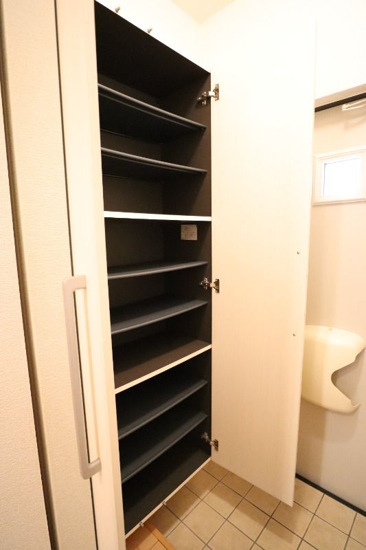 �y���ʏ��z�@�V���[�Y�{�b�N�X