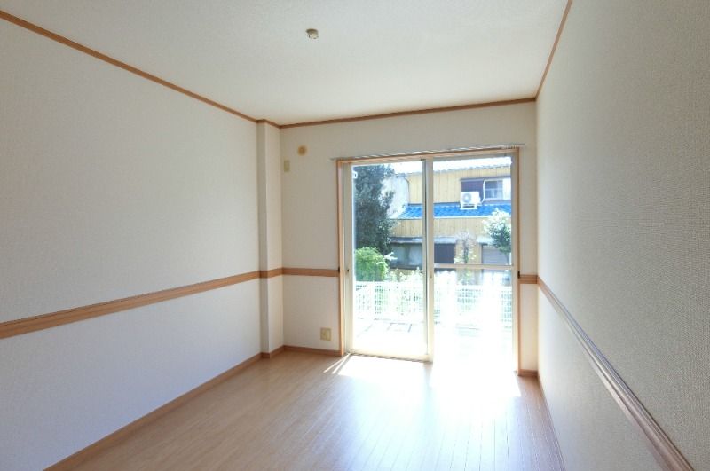 �y���̑������E�X�y�[�X�z�@���^�C�v