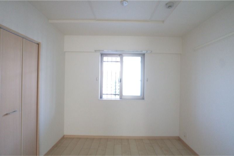 �y���̑������E�X�y�[�X�z�@