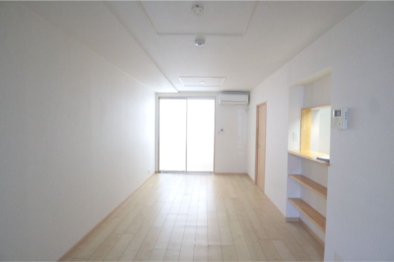 �y���ԁE���r���O�z�@