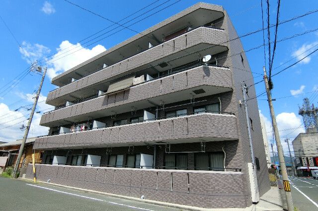 �t�H���g�D�[�i�̌����O��