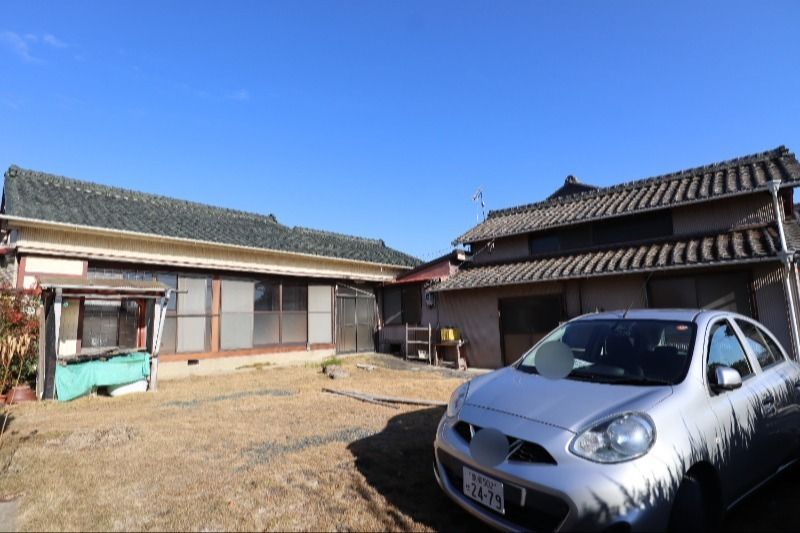 ��˒����q�ˌ��Ă̊O��