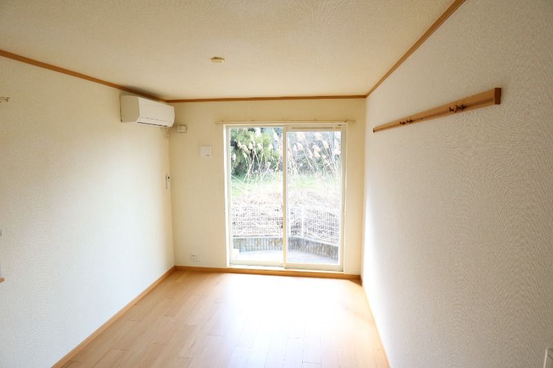 �y���̑������E�X�y�[�X�z�@