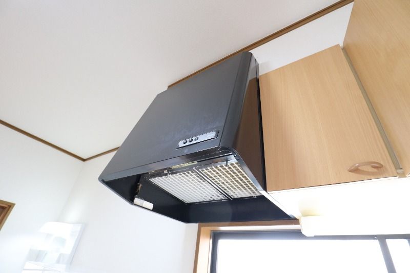 �y���̑��ݔ��z�@�L�b�`�����C��