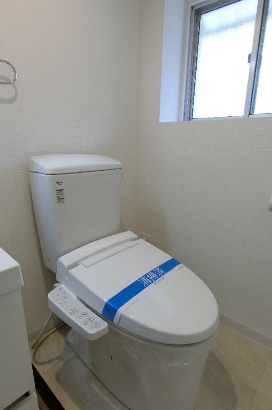 �y�g�C���z�@