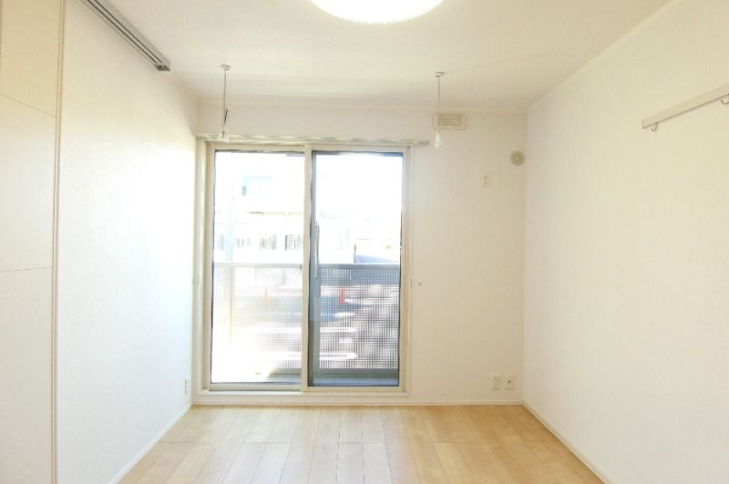 �y���̑������E�X�y�[�X�z�@