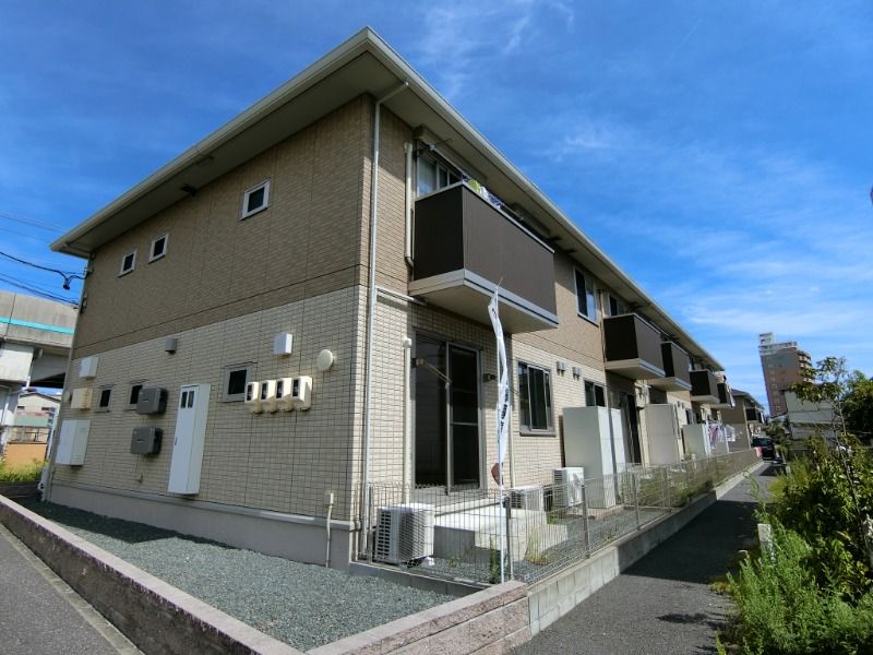 �h���`�F���S�h�� B���̌����O��