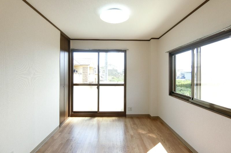 �y���̑������E�X�y�[�X�z�@