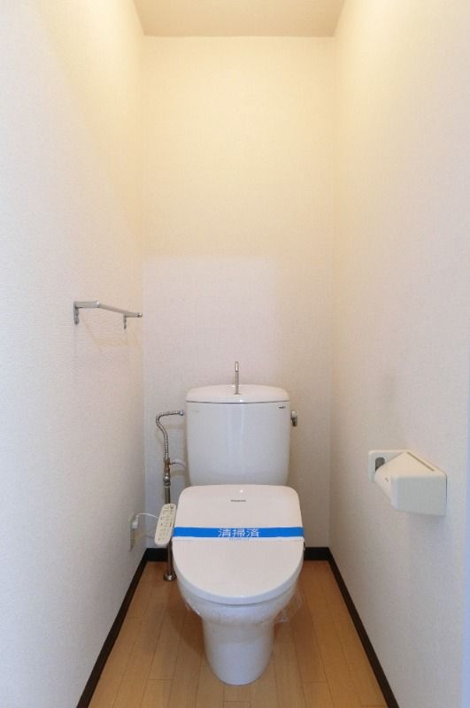 �y�g�C���z�@