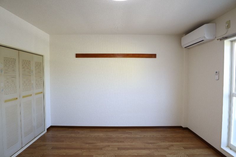 �y�����E���r���O�z�@