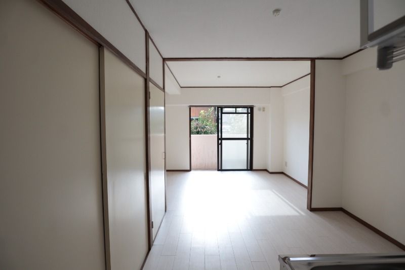 �y���ԁE���r���O�z�@���^�C�v