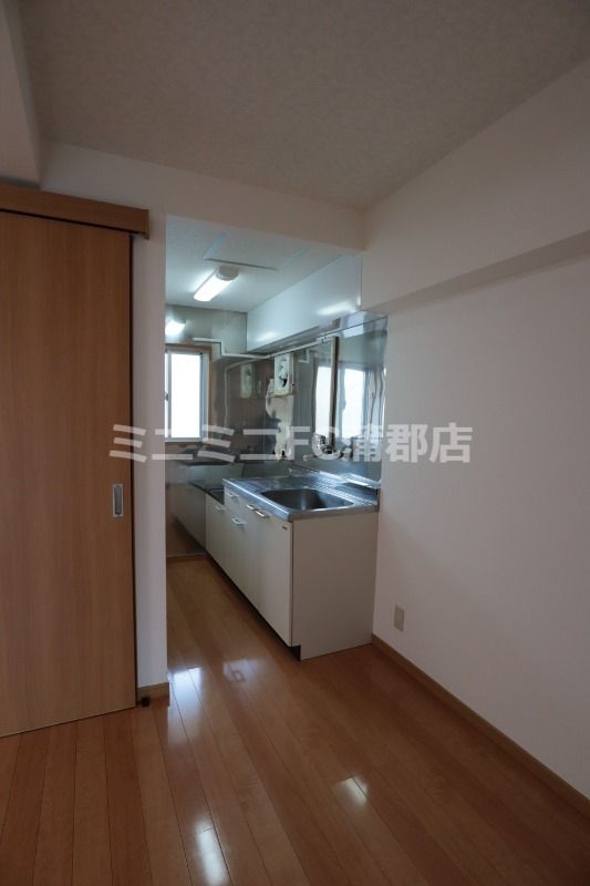 �y�L�b�`���z�@