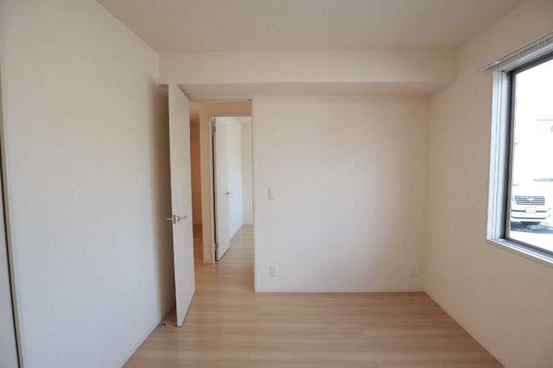 �y���̑������E�X�y�[�X�z�@