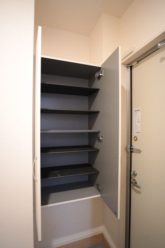 �y���[�z�@�V���[�Y�{�b�N�X