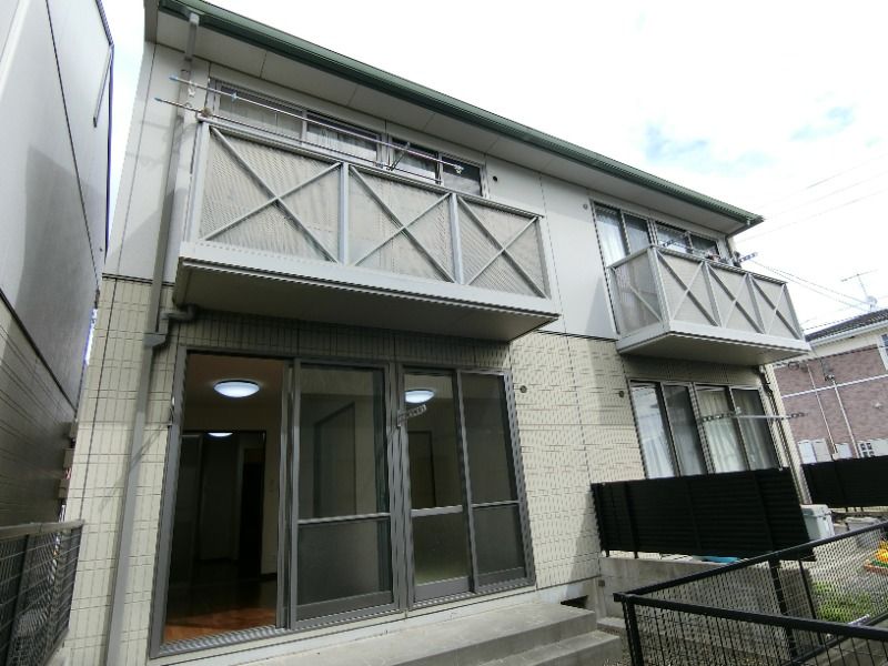 �K�[�f���n�C�c���~�G�[��C�̌����O��