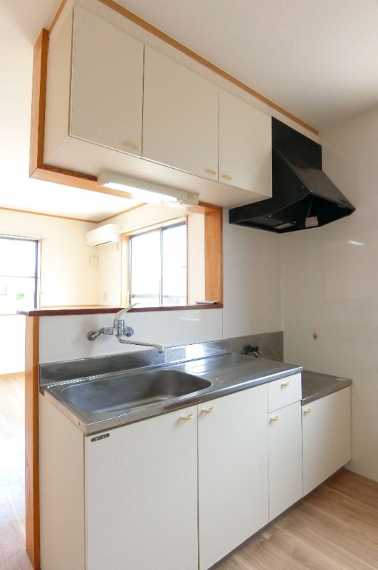 �y�L�b�`���z�@