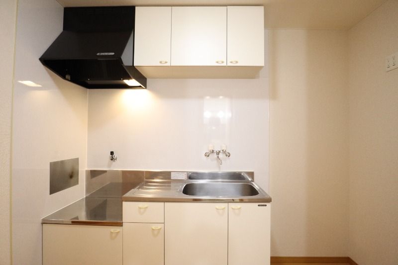 �y�L�b�`���z�@