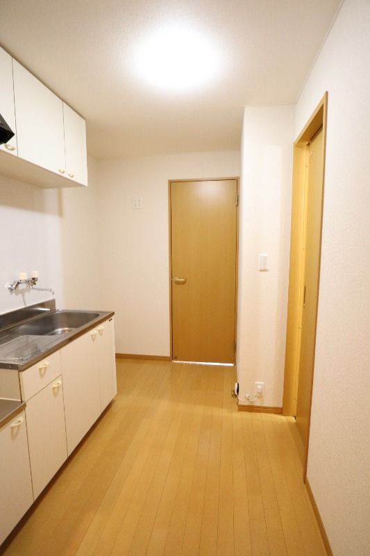 �y���̑������E�X�y�[�X�z�@