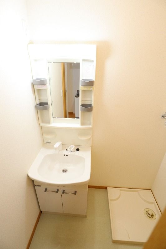 �y���ʏ��z�@