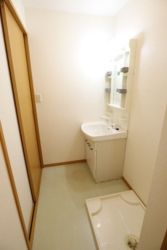 �y���ʏ��z�@